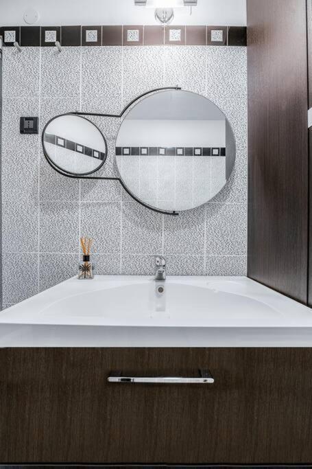 Apartament Esclusivo 60Mq In Centro Citta Mediolan Zewnętrze zdjęcie